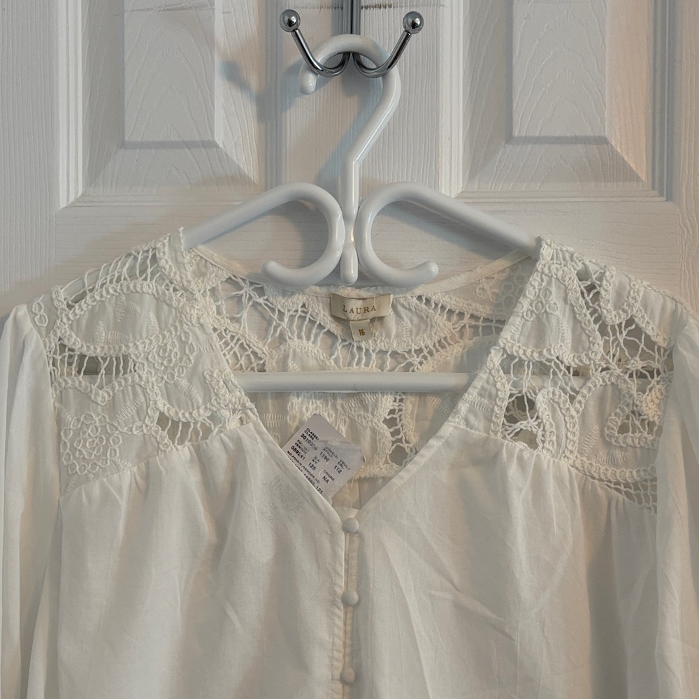 NWT Lace Top-16